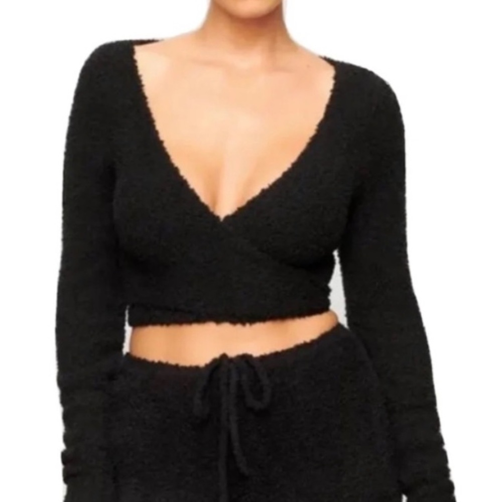 SKIMS Cozy Wrap Top XS. Super soft and cozy